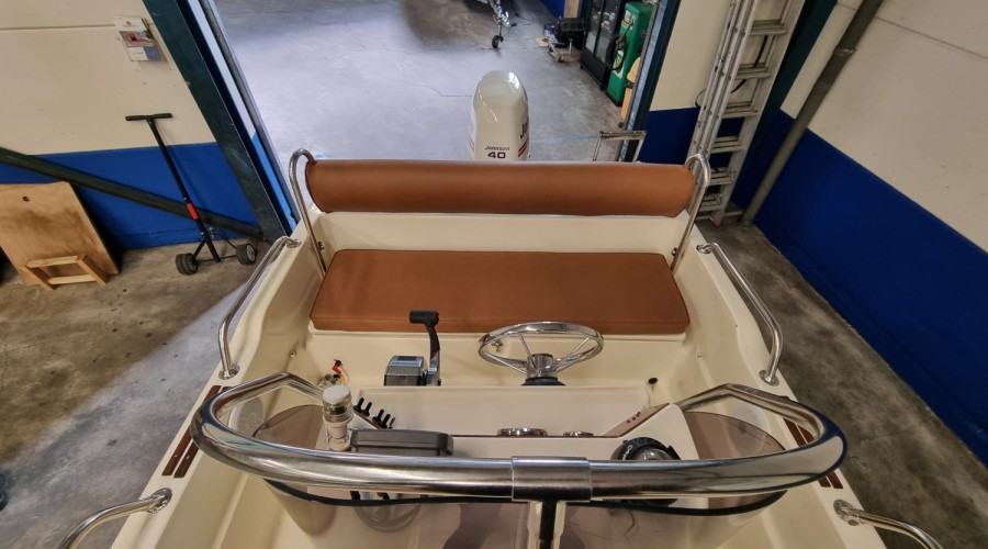 Rascala FM 15 met 40pk 4-takt EFI en trailer (zéér netjes!)