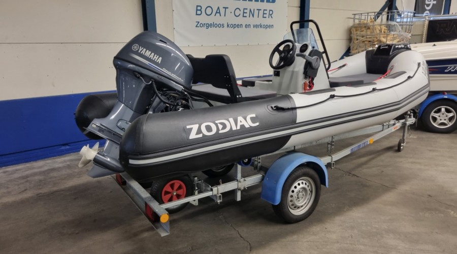 Zodiac Open 4.2 RIB met Yamaha F40FETL en trailer (NIEUWSTAAT)