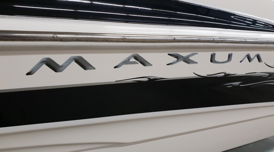 Maxum 2000 SR3