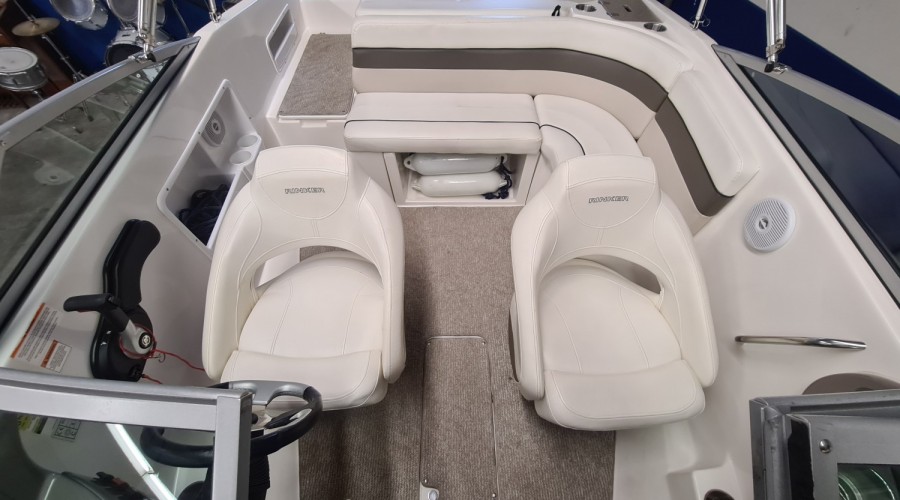 Rinker Captiva 192