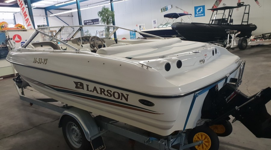 Larson 180 Sei Bowrider