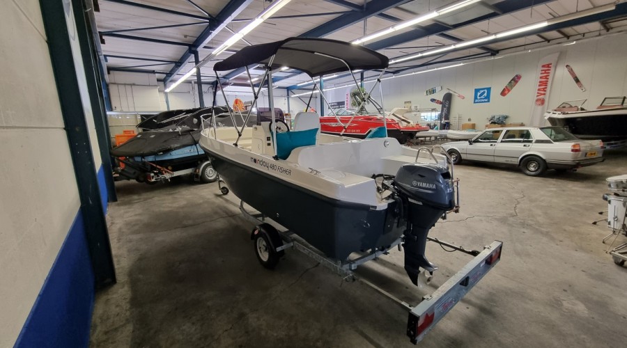 Nieuwe Moonday 480 Fisher met Nieuwe Yamaha F15